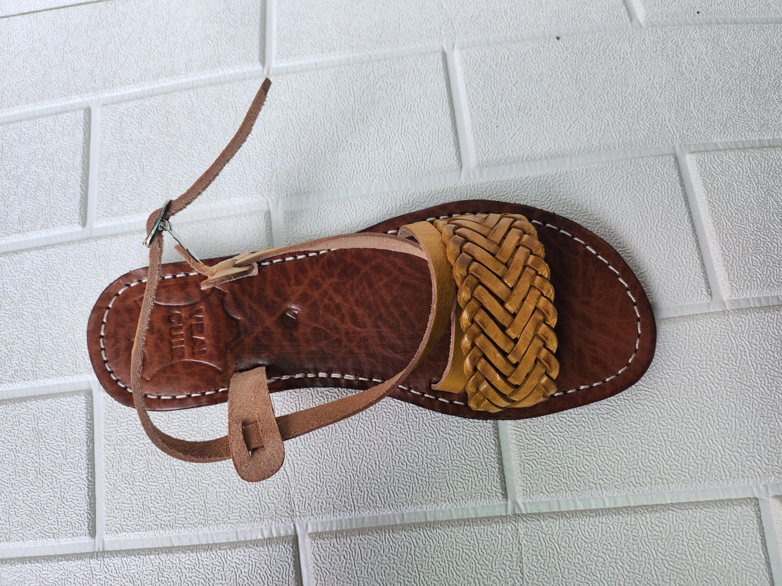 Handmade Moroccan Leather Sandals - Boho Summer Shoes - Ethnic Flat Shoes - Braided Leather Flip Flops - Artisan Beach Sandals -